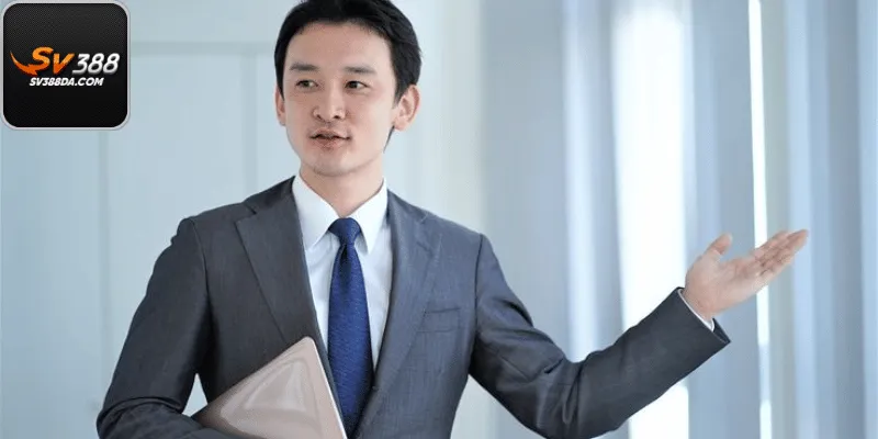 Phong Cách Điều Hành Đầy Thực Tiễn Của CEO Lý Hùng
